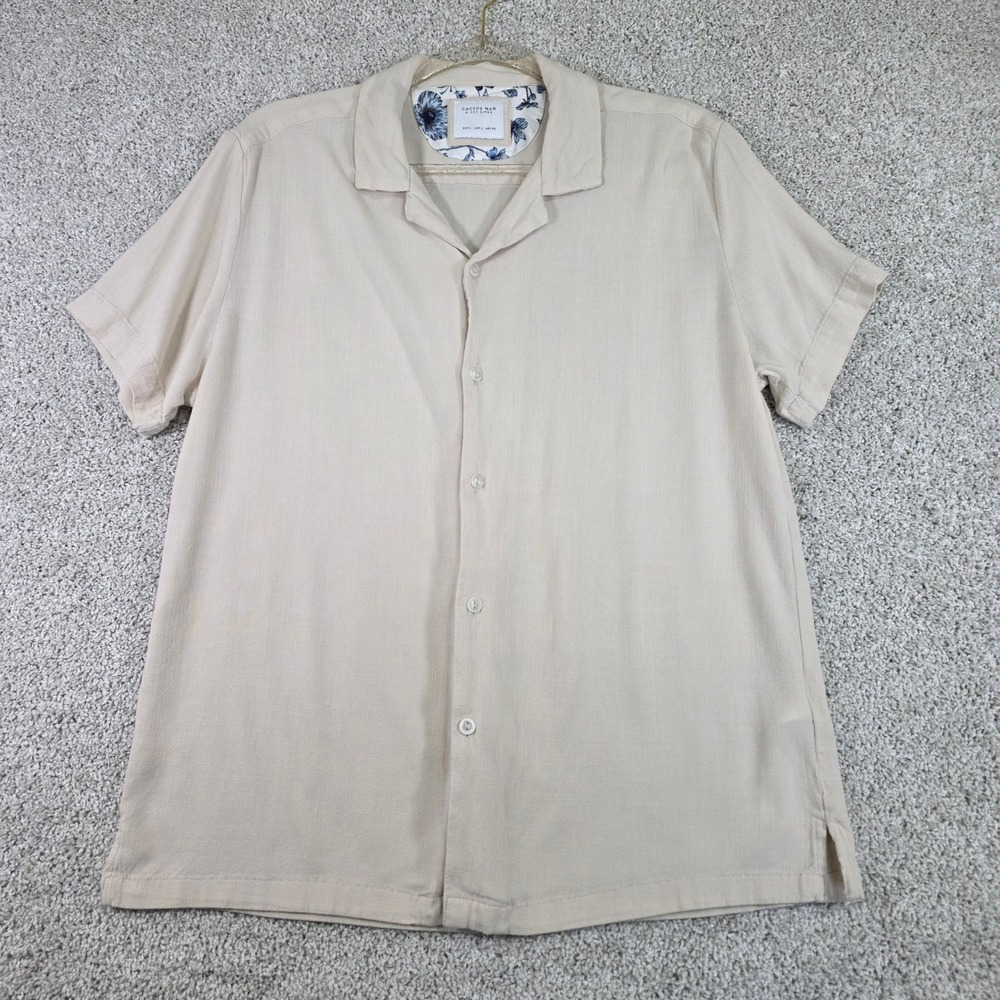 Cactus Man Ricky Singh Men L Short Sleeve Button Up Camp Shirt Beige Viscose